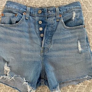 Levis ribcage shorts tango beach high rise 25